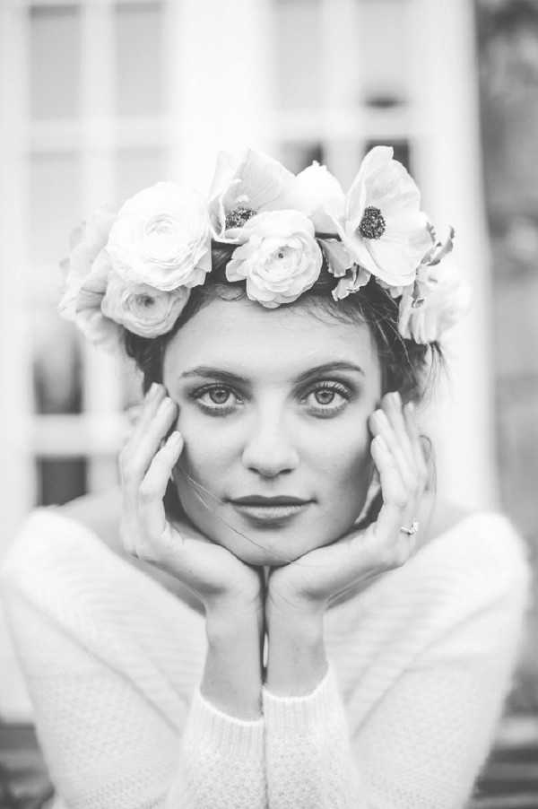 Captivating Rustic Chic Winter Wedding Ideas