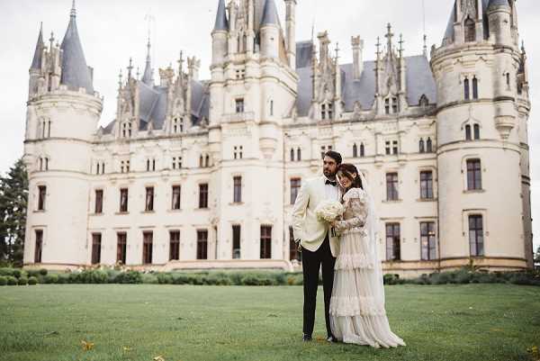 A Jewish Wedding Editorial at Chateau Challain, Loire Valley