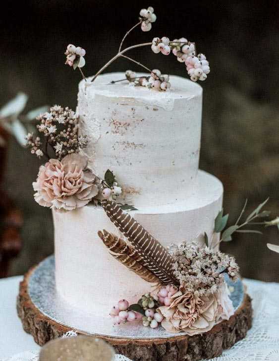 two tier boho wedding cakes - boho chic wedding cake - simple boho wedding cake 