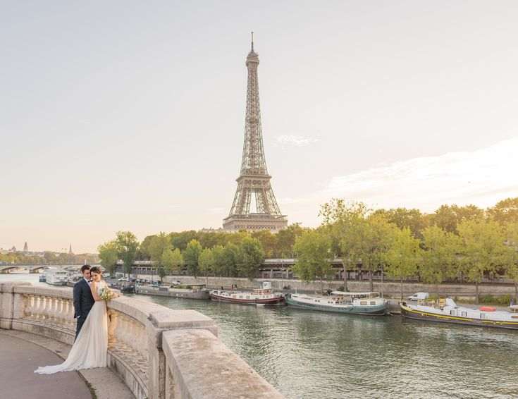 proposal in paris eiffel tower