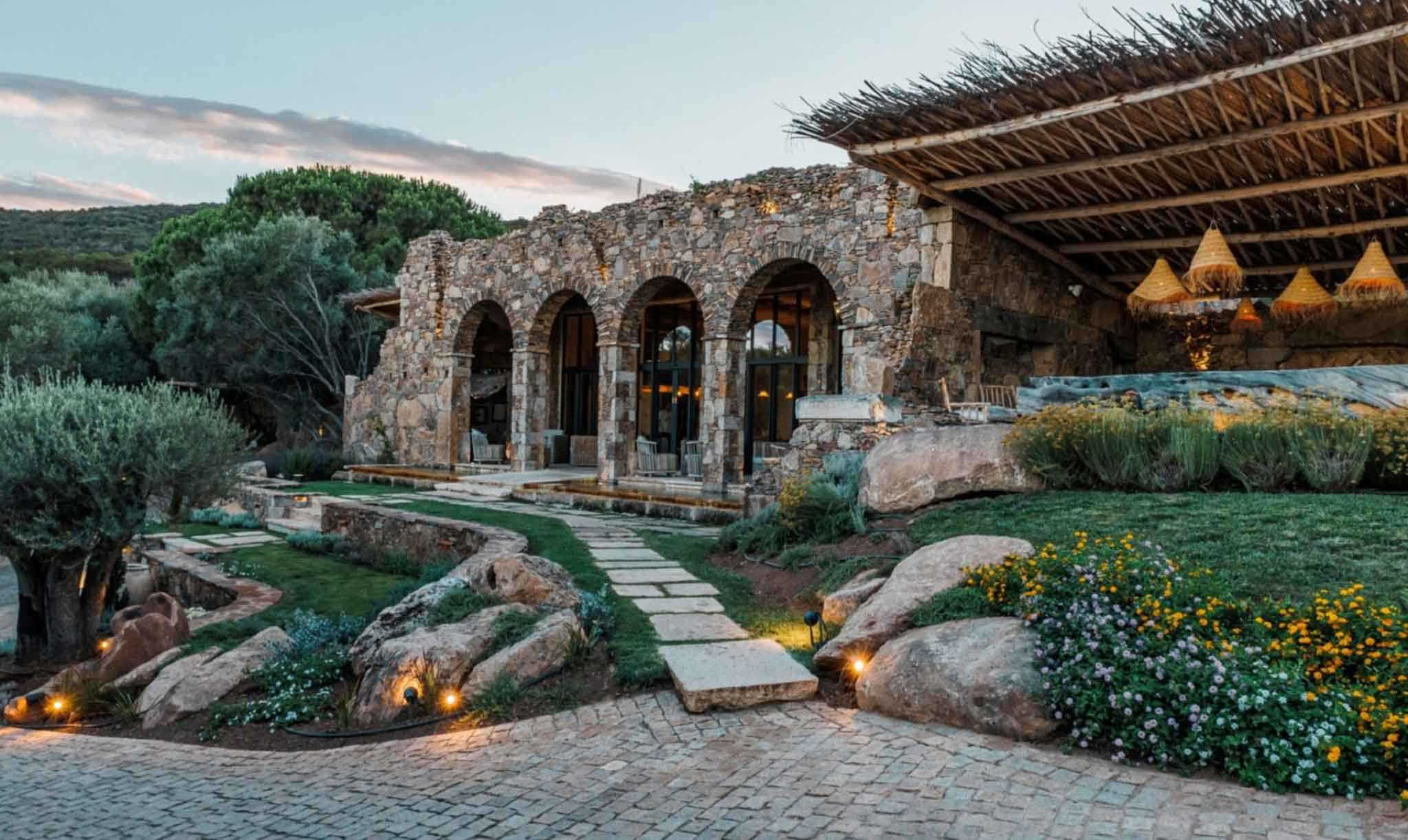 wedding venues corsica - domaine les oliviers Palombaggia