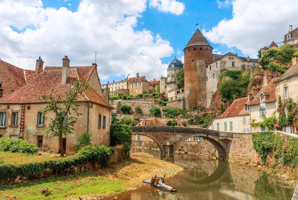 Top 10 Burgundy wedding venues [Updated 2025]
