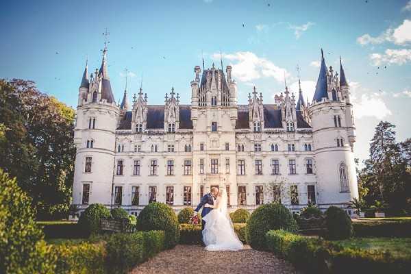 Fairytale wedding venue Chateau Challain