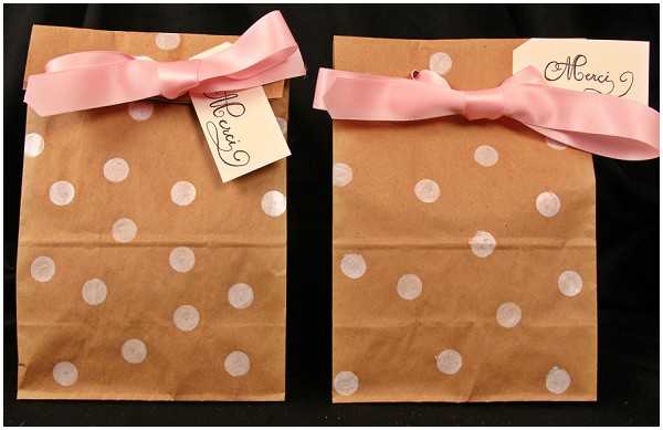 Crafting the Perfect DIY Gift Bags for Your Wedding