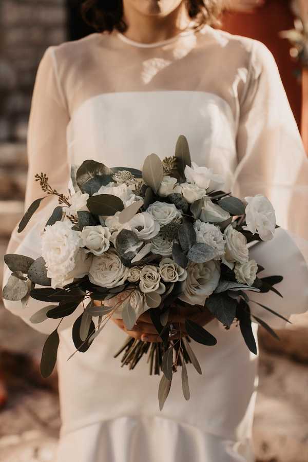 Winter Wedding Flower Ideas: Enchanting Blooms for Your Big Day