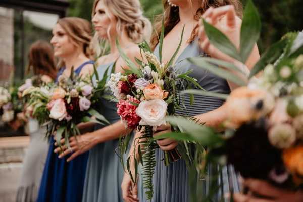 Choosing the Perfect Fabric for Bridesmaid Dresses