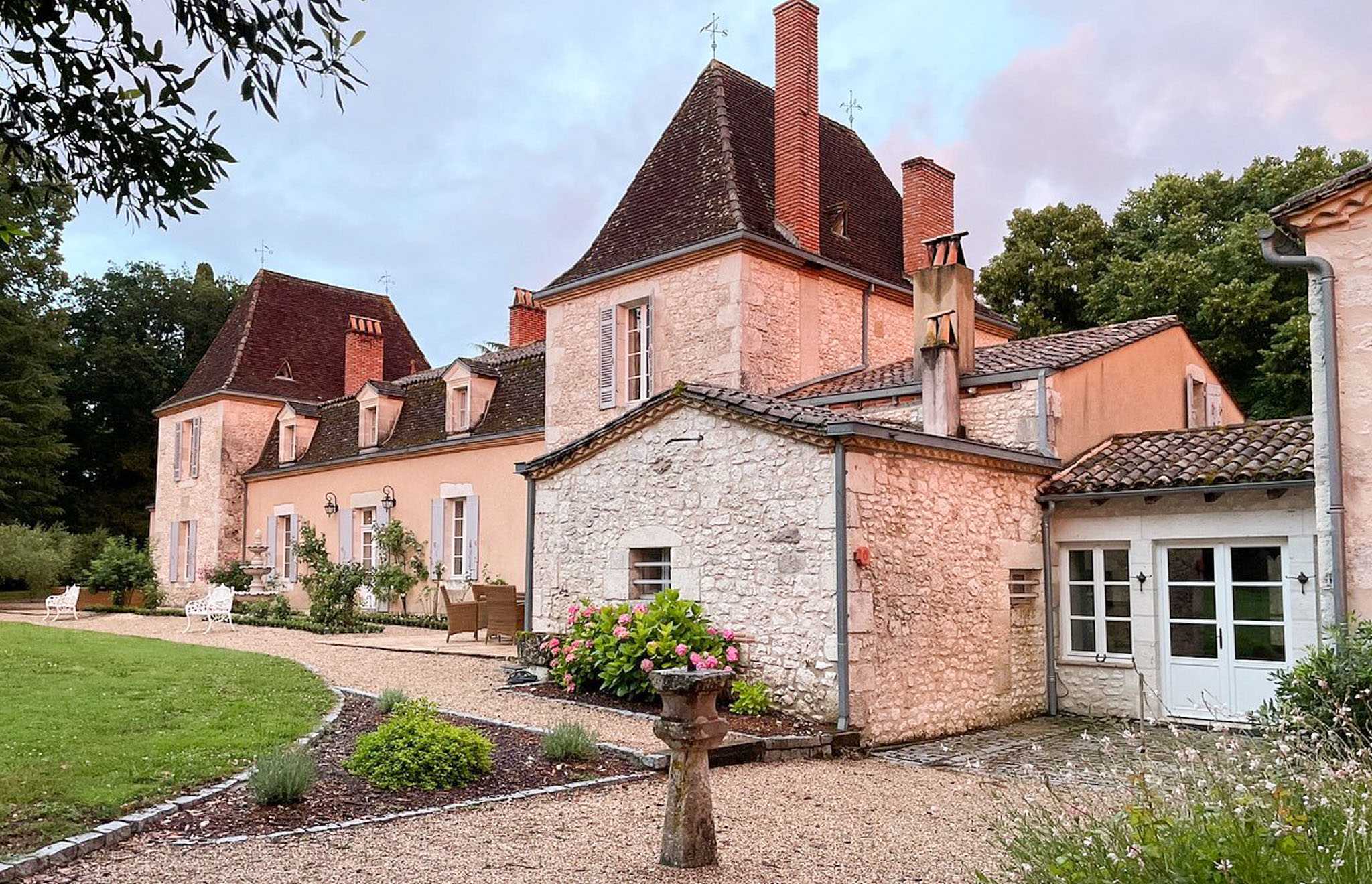 Château de Lacanaud for Weddings in the Dordogne