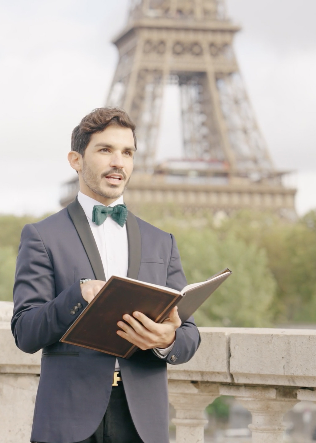 Wedding Officiant Paris portfolio 58