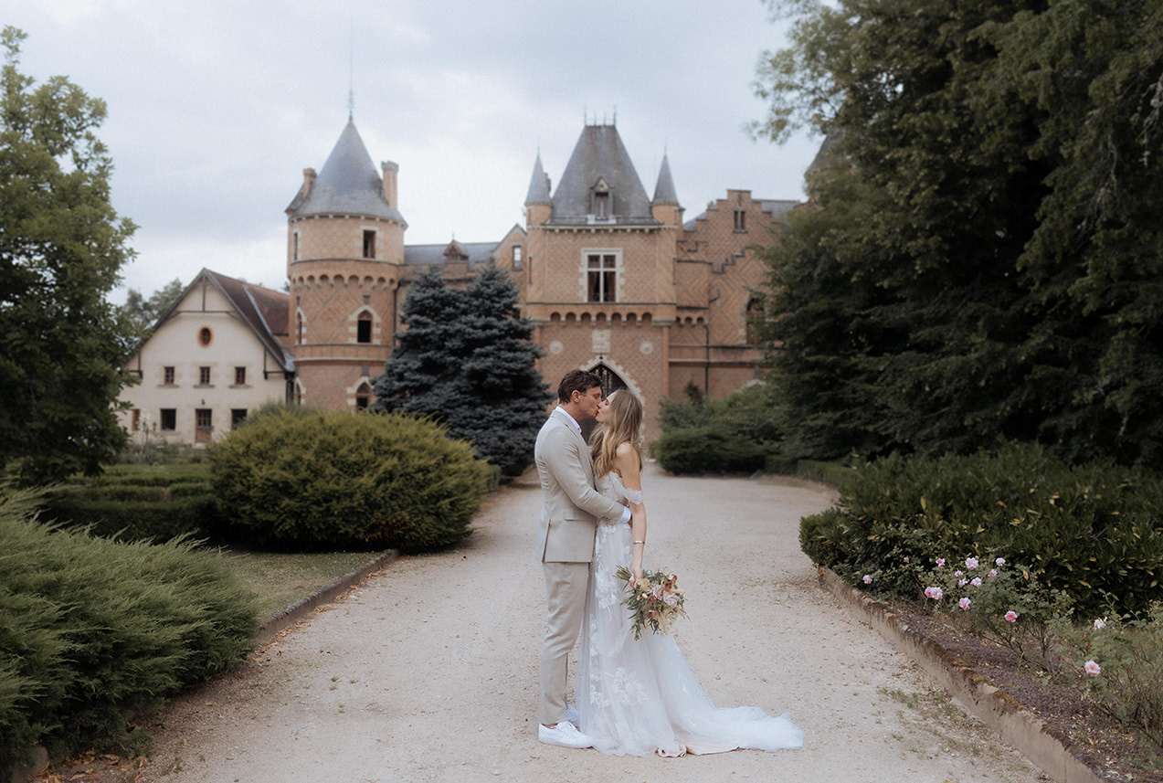 Candlelit Linen and Hilltop Views at Chateau de Maulmont, Auvergne