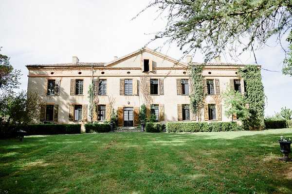 A Rose Gold Styled Shoot at Manoir des Barrayrous, Toulouse