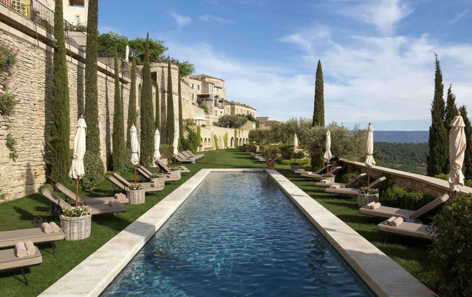 Lavender Wedding Inspiration at Airelles Gordes, Provence