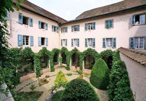 Top Winter Venues for Weddings in France by Et Voila!