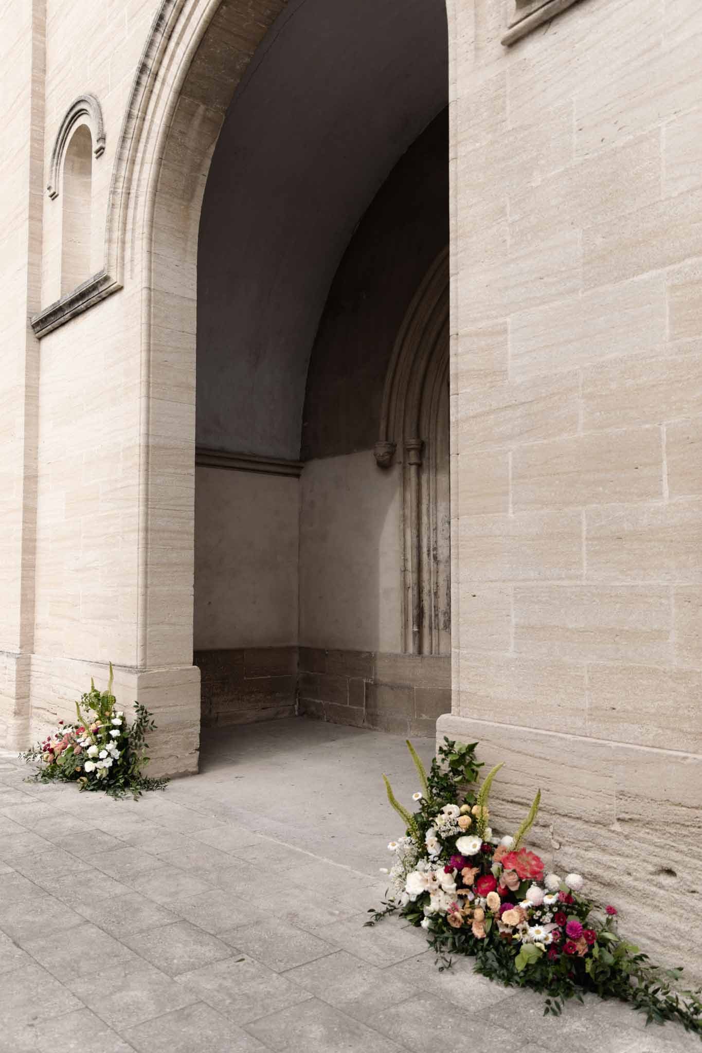 Detail shot of old vintage car outside Chateau de Martinay at a Despinoy Wedding