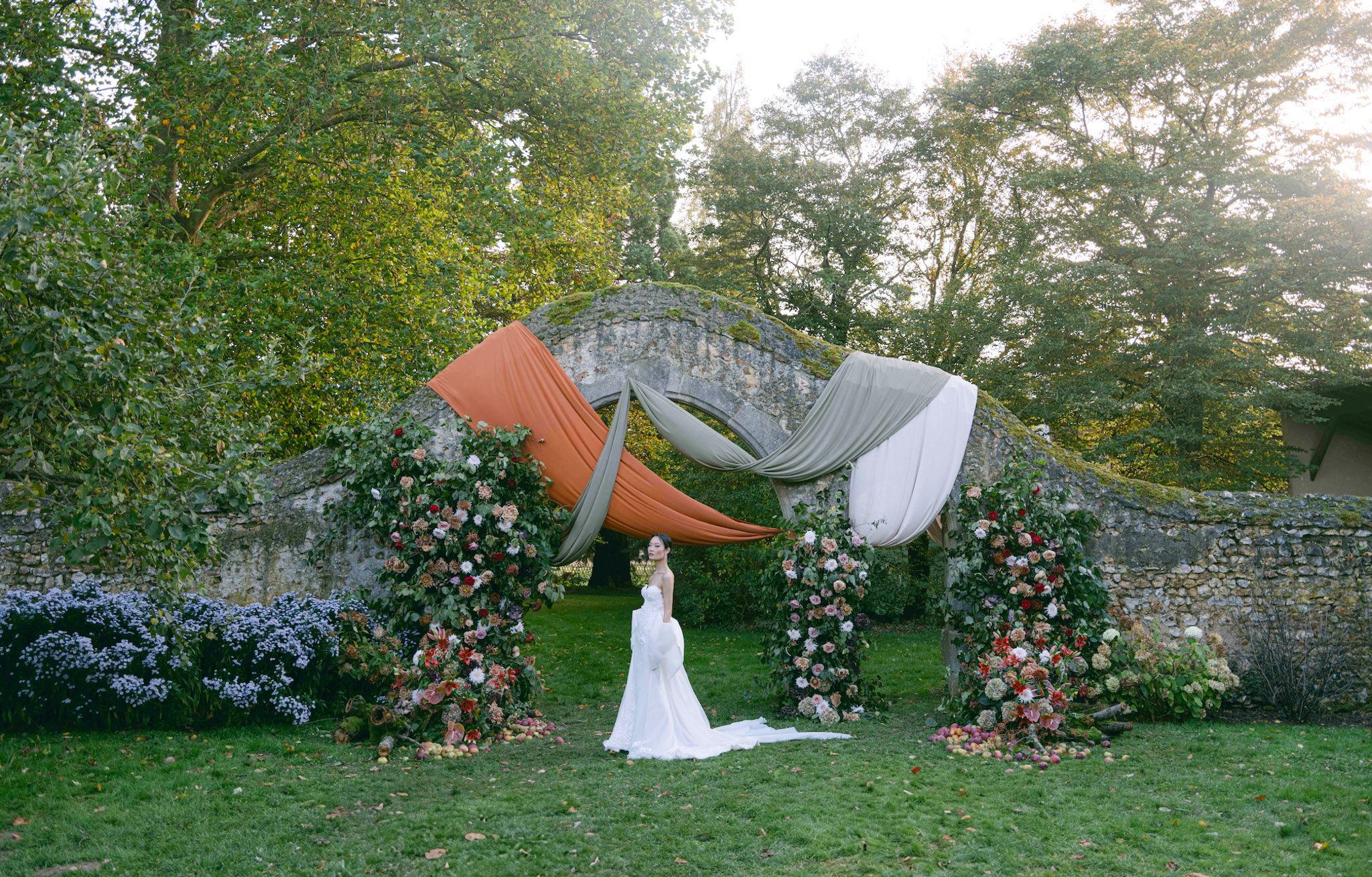 Amber Light and Maximalist Florals at Manoir de Vacheresses, Loire