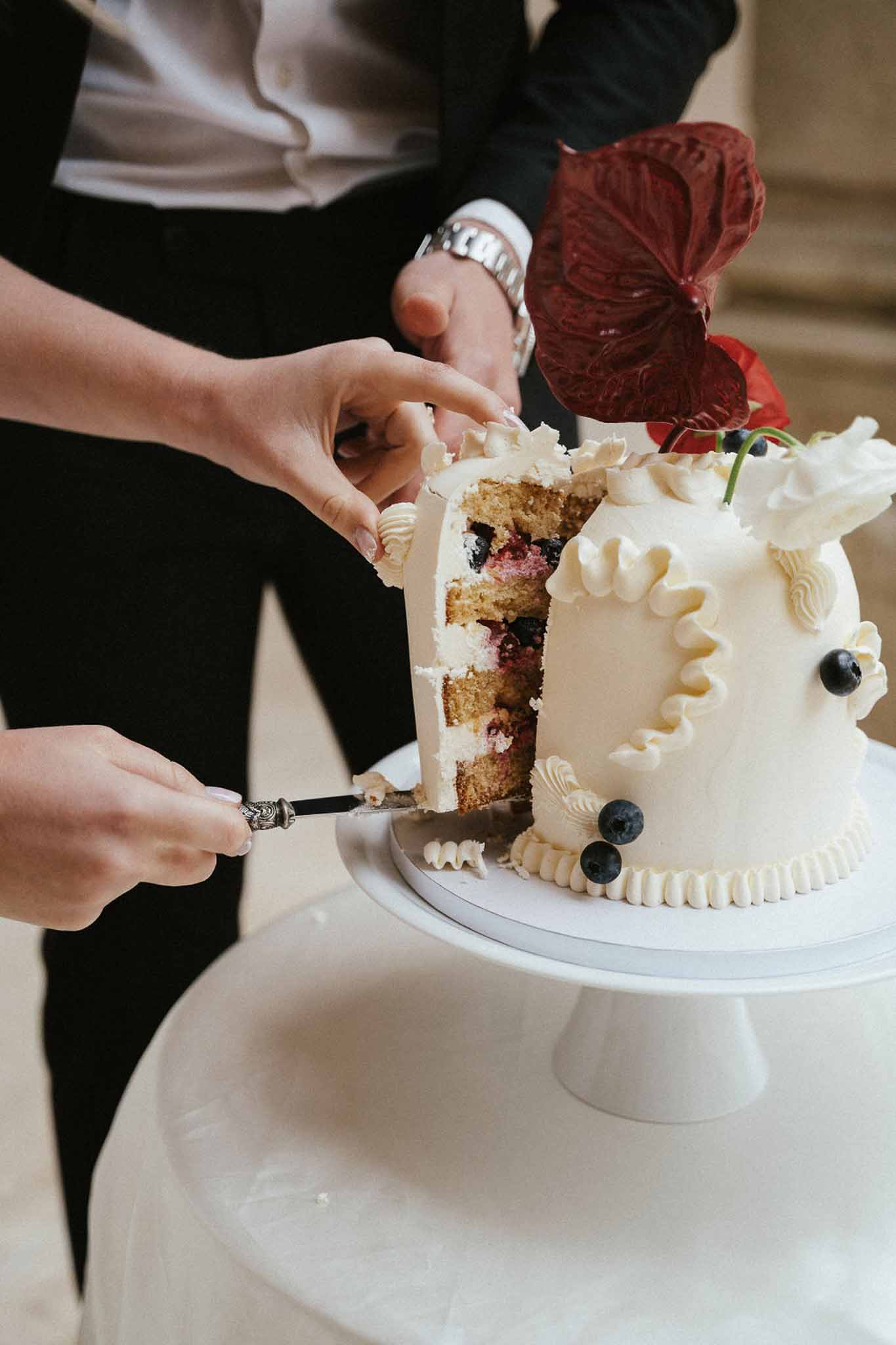 Wedding cake with white roses