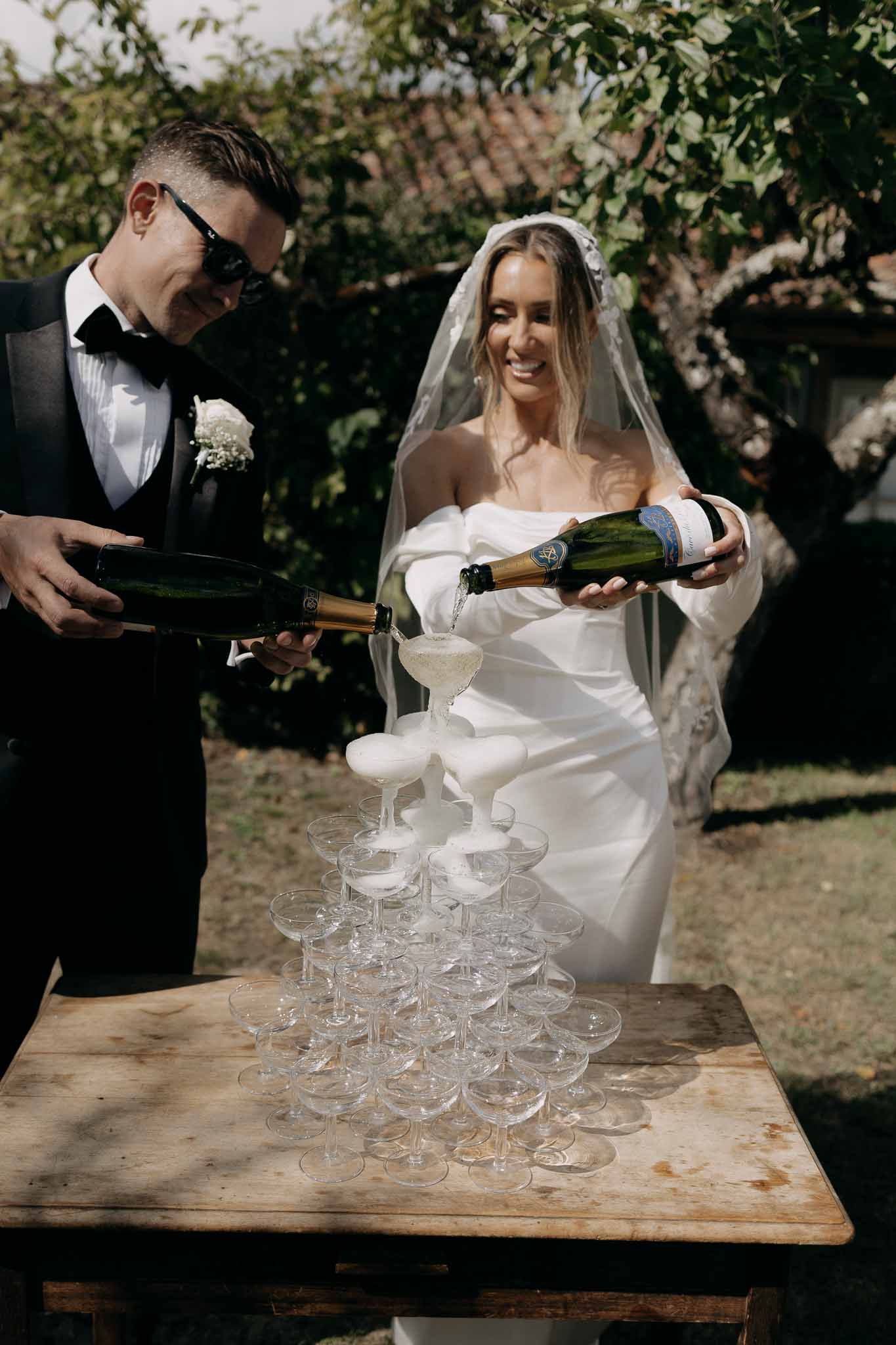 Wedding cocktail hour in a garden