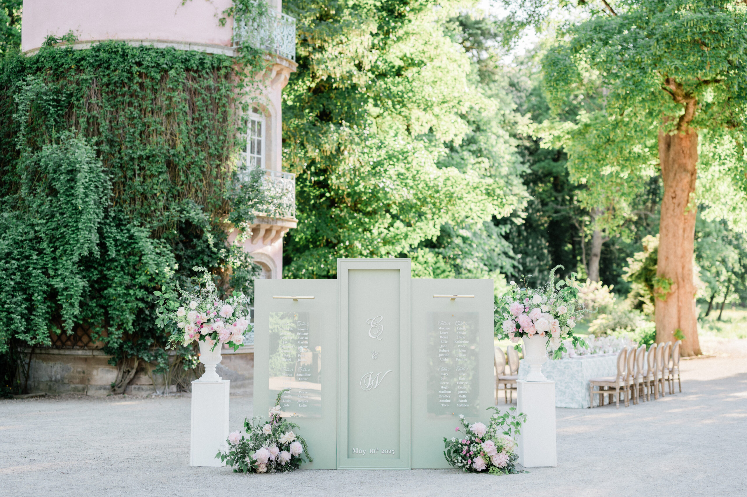 Mastering the Art of the French Wedding Seating chart