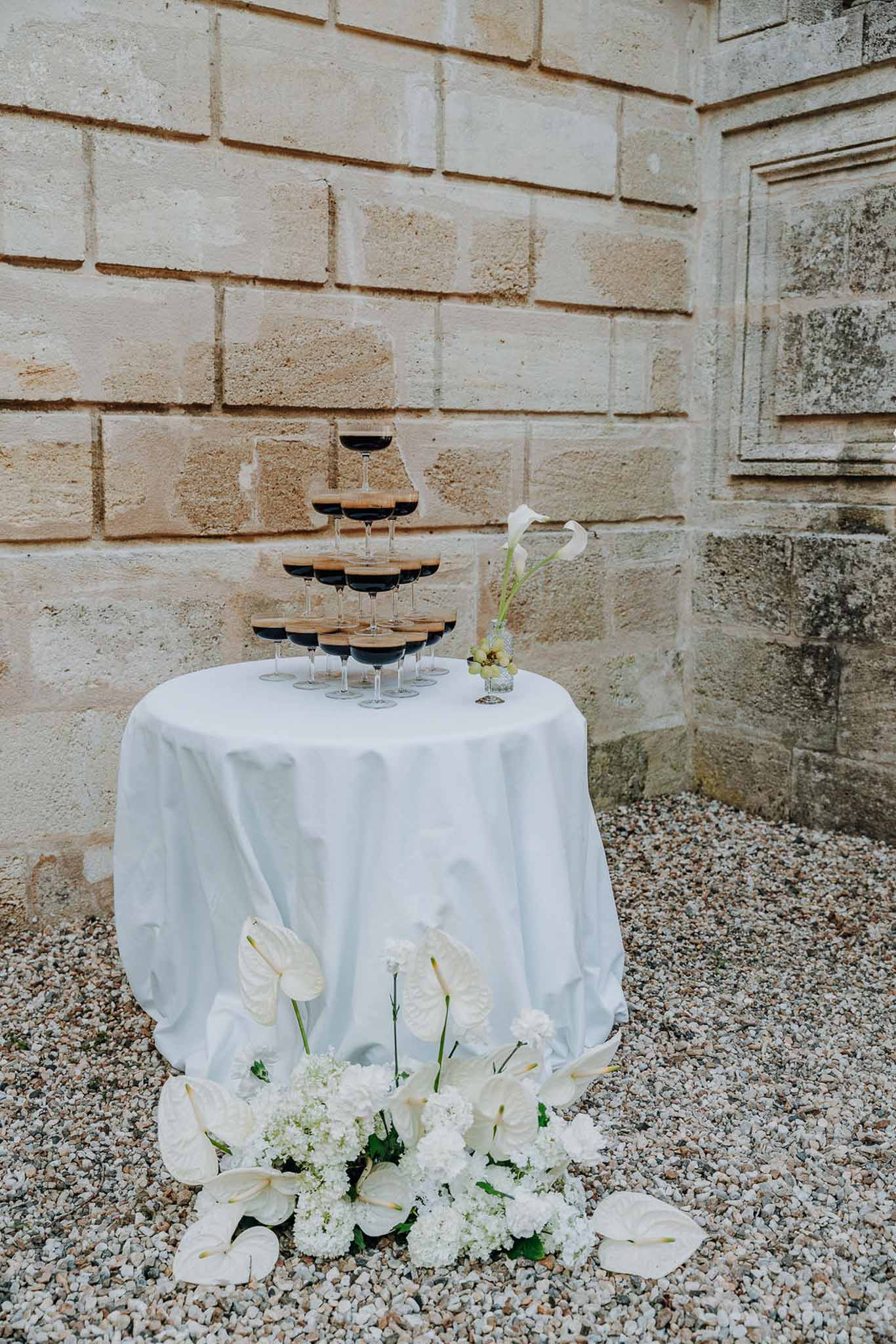 Wedding cocktail hour