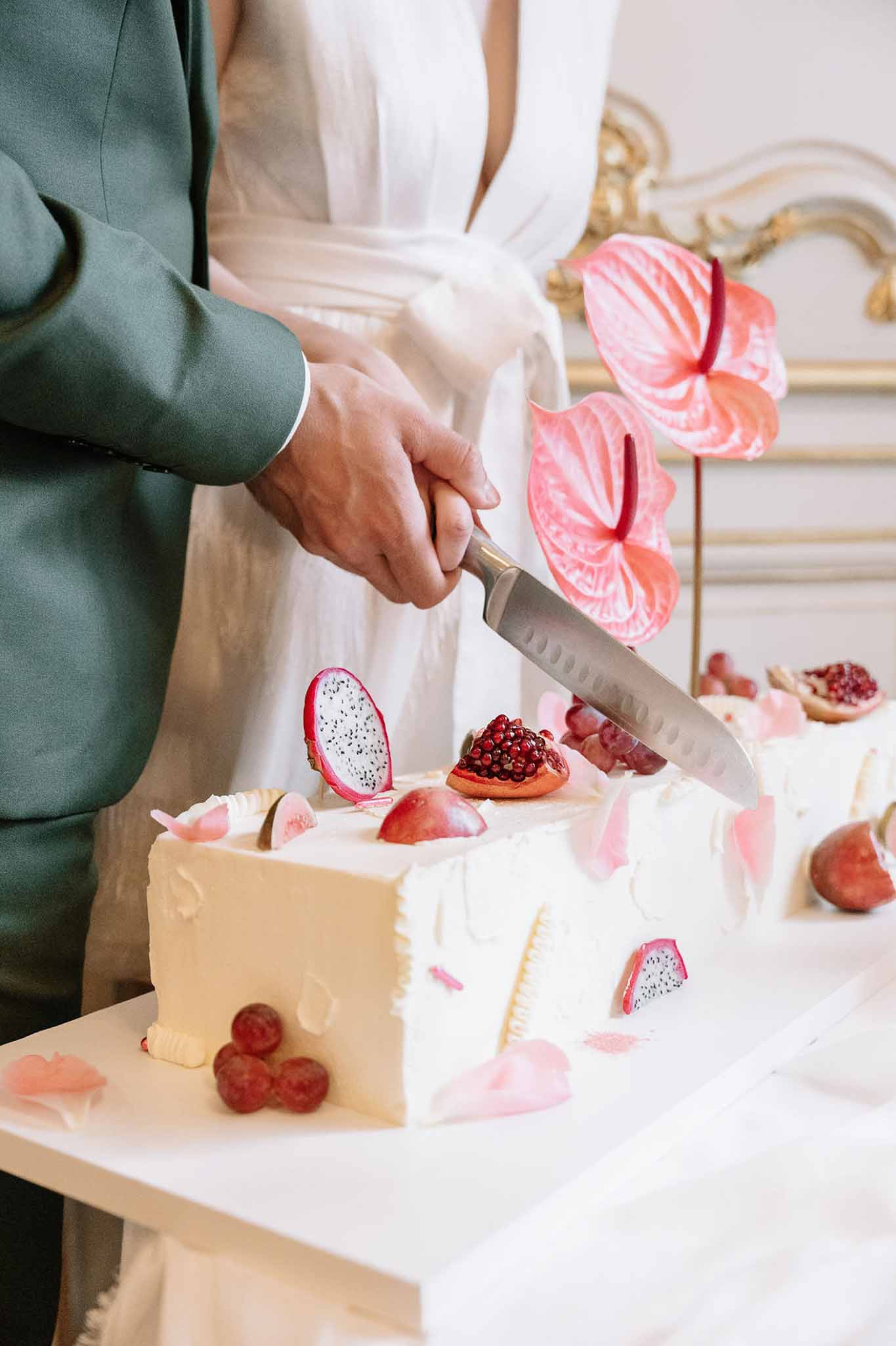 Wedding reception room with white roses