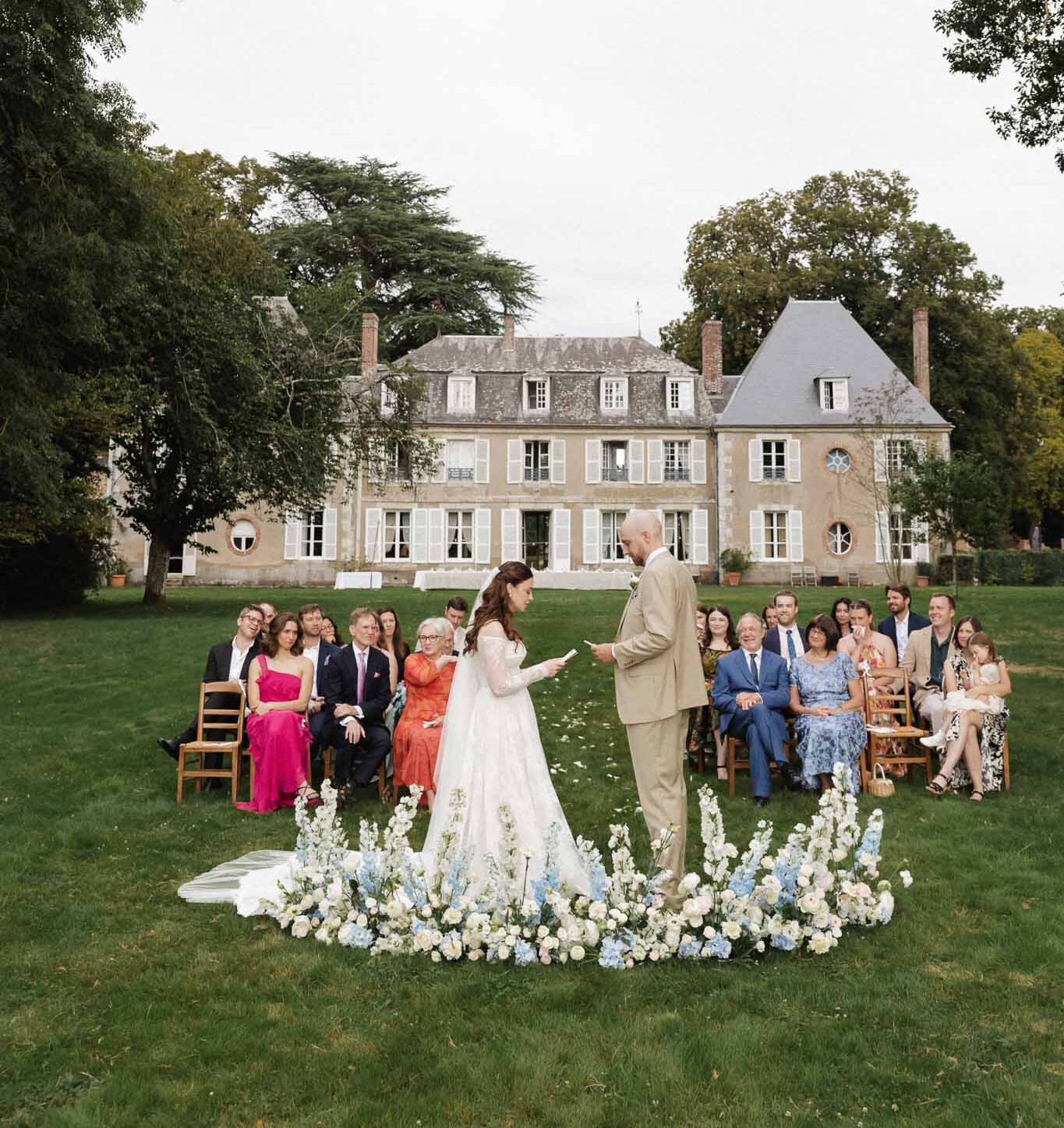 Your Wedding Ceremony Guide: From Vows to Timing