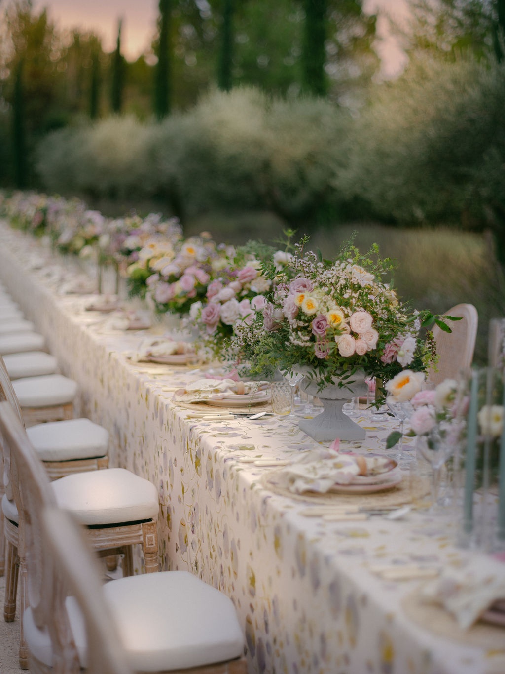 reception table set at dusk at La Bastide de Laurence, Provence