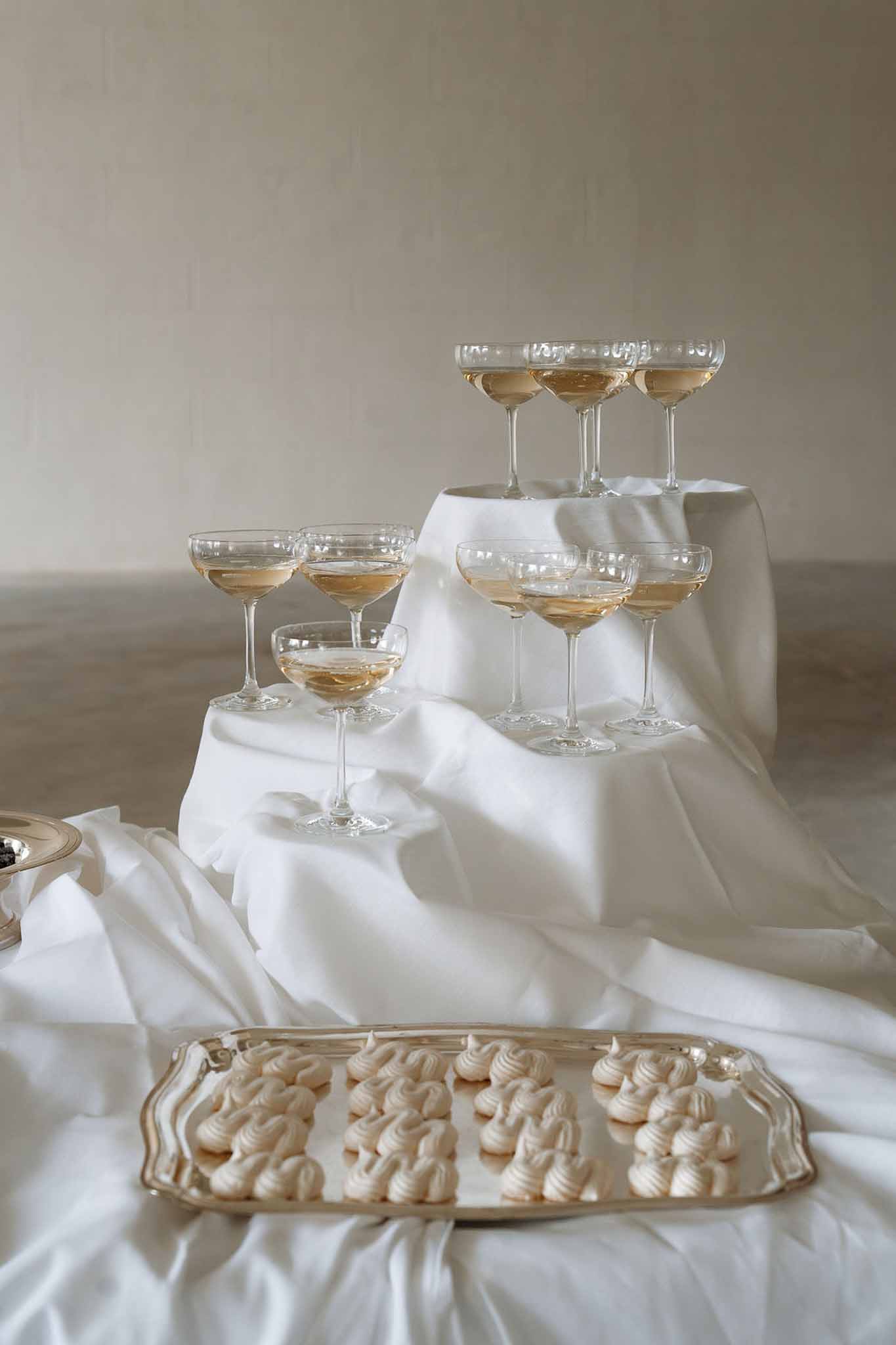 Wedding cocktail hour