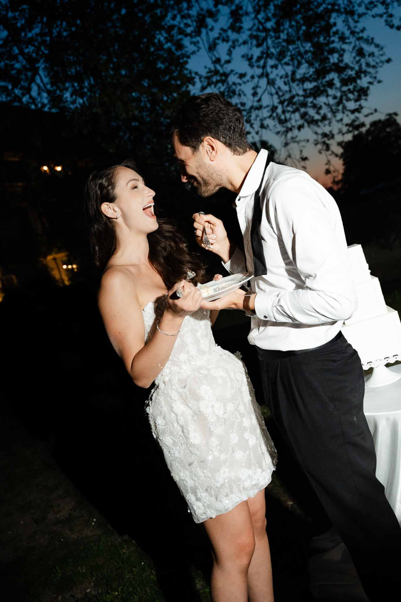 Wedding reception table setting