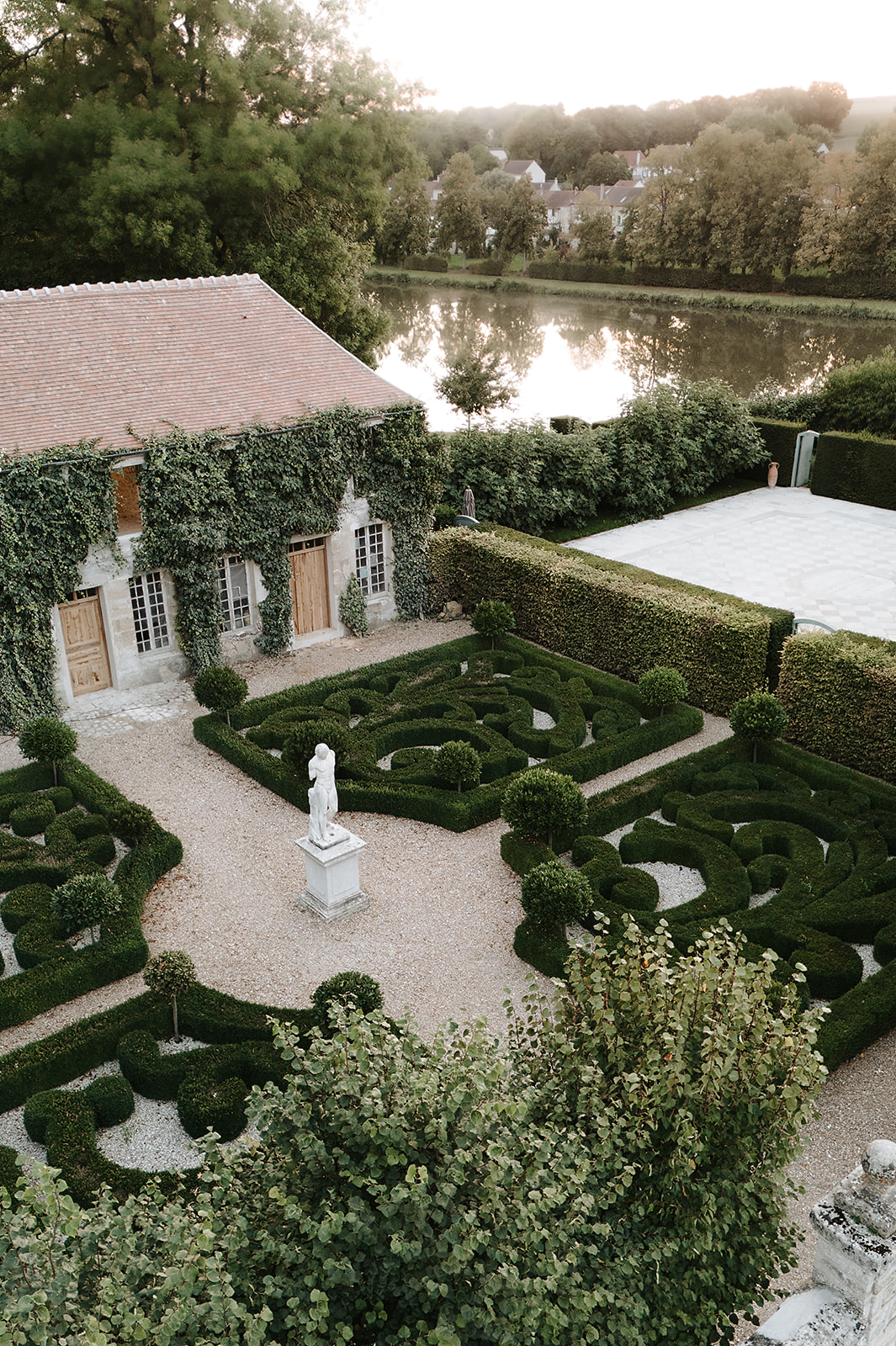 Demi's Design portfolio 33