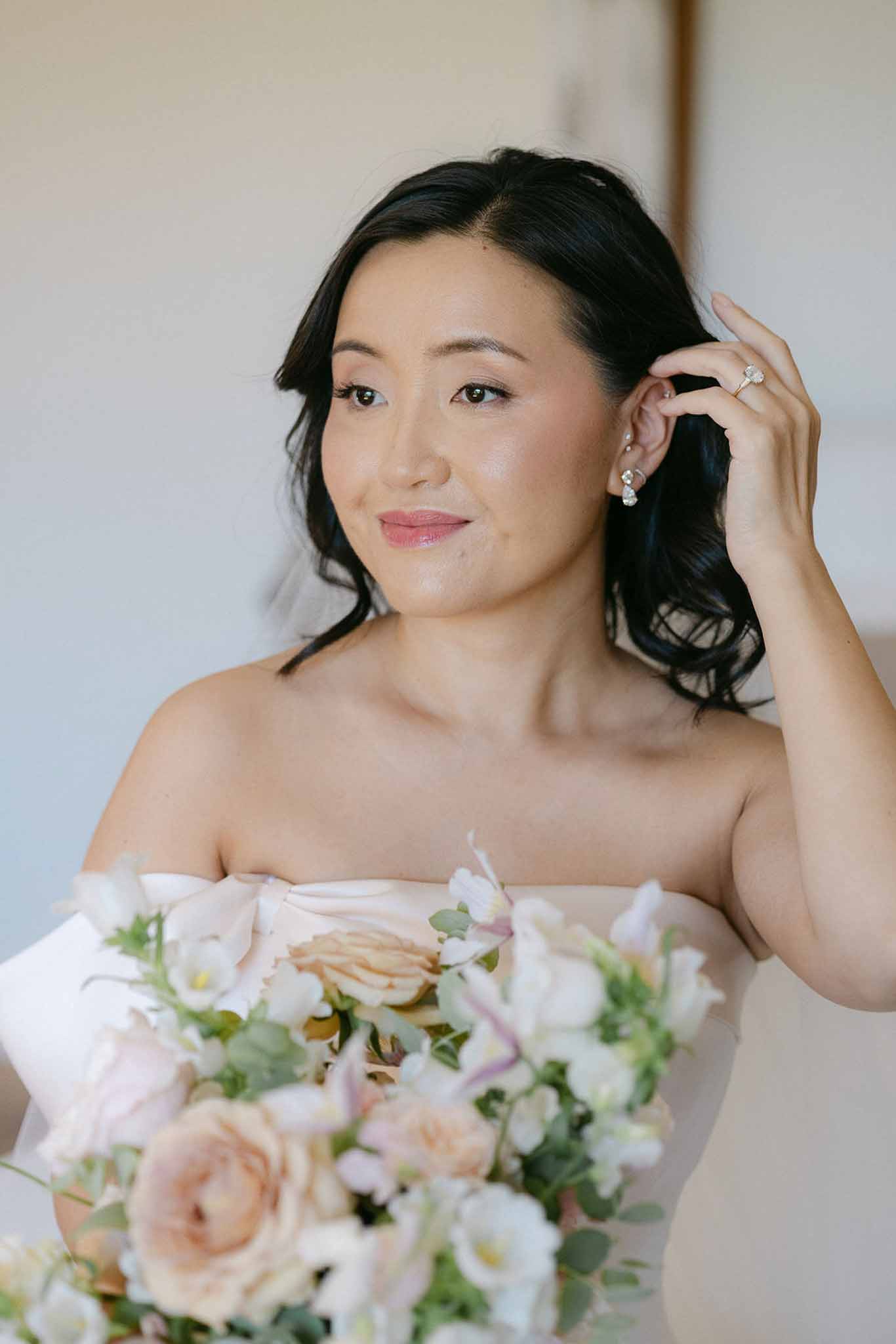 Bridal portrait in a garden