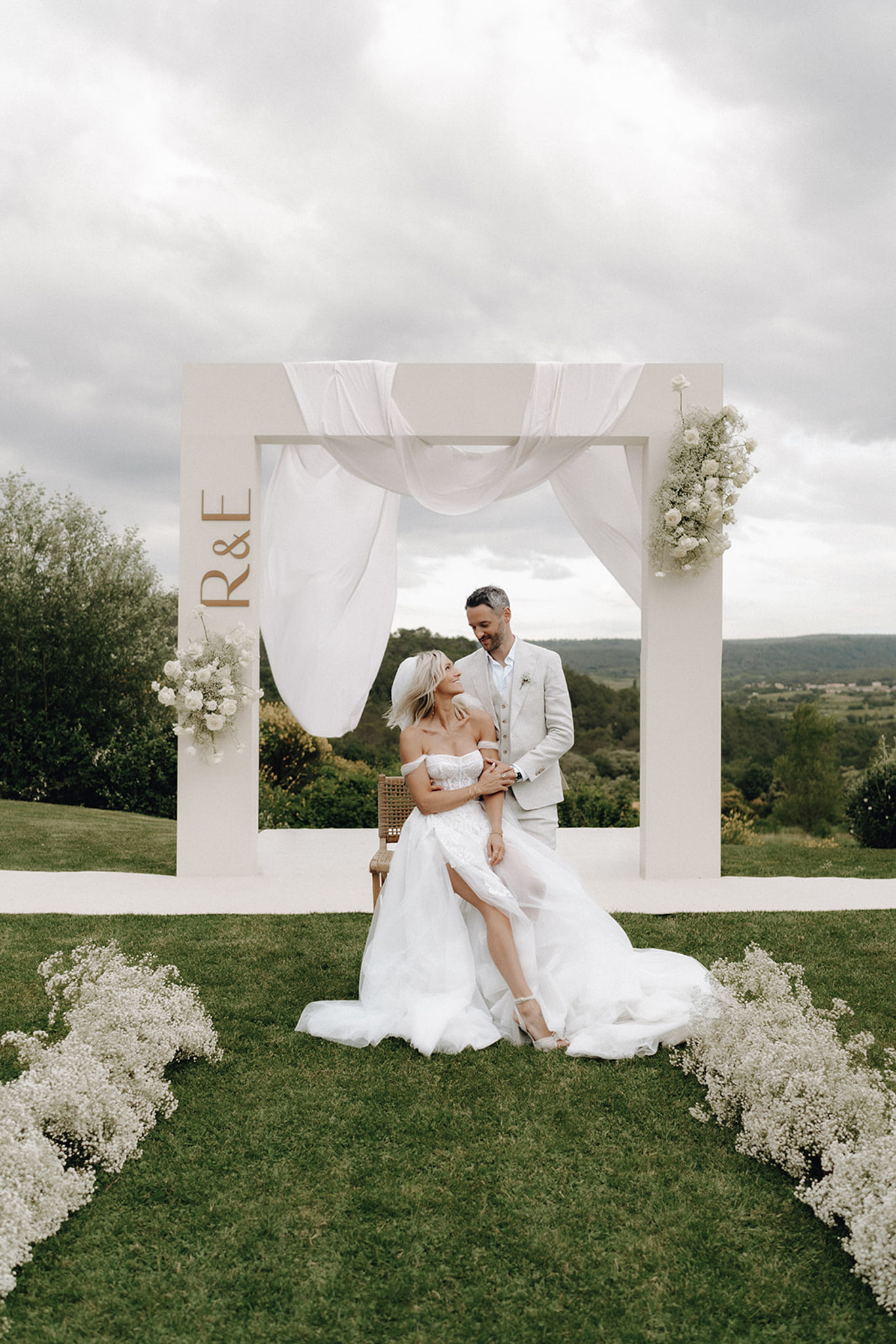 Laurene and The Wolf portfolio 28