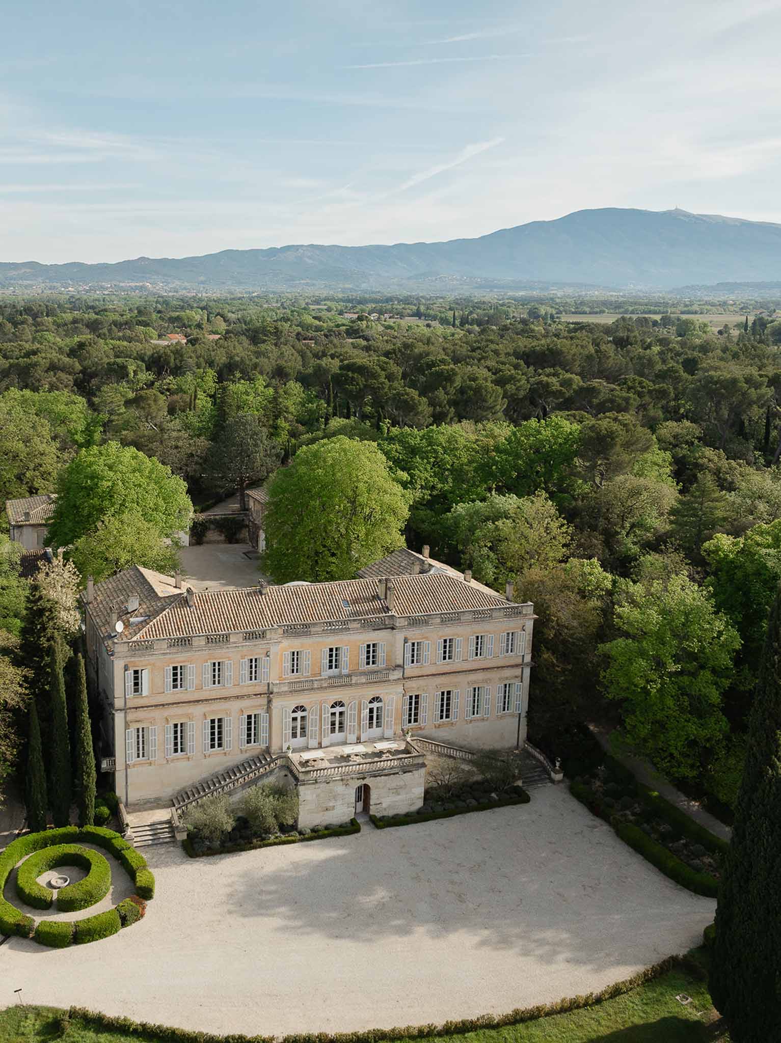 Aerial view of Château Martinay estate, Carpentras, Provence
