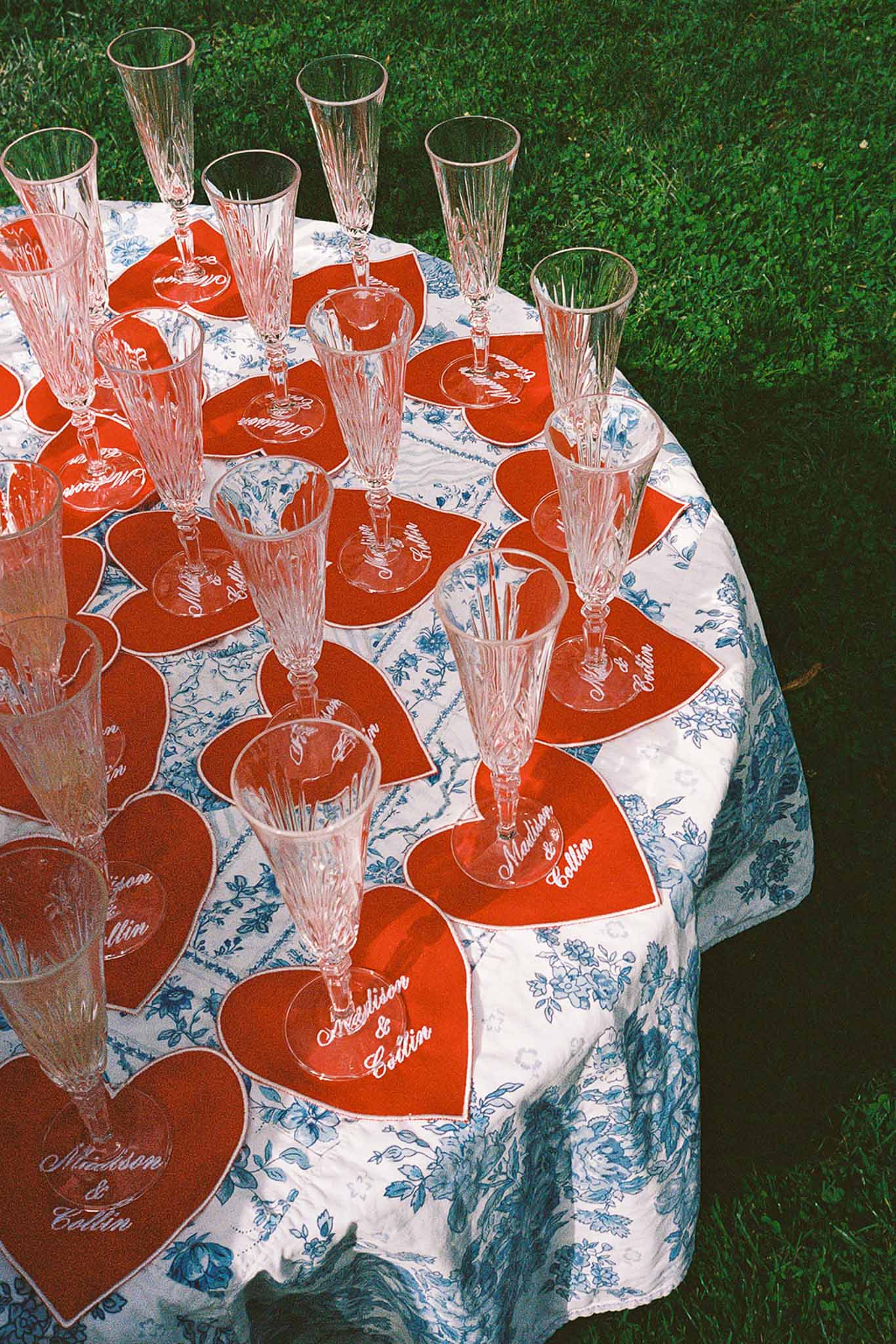 Reception table details