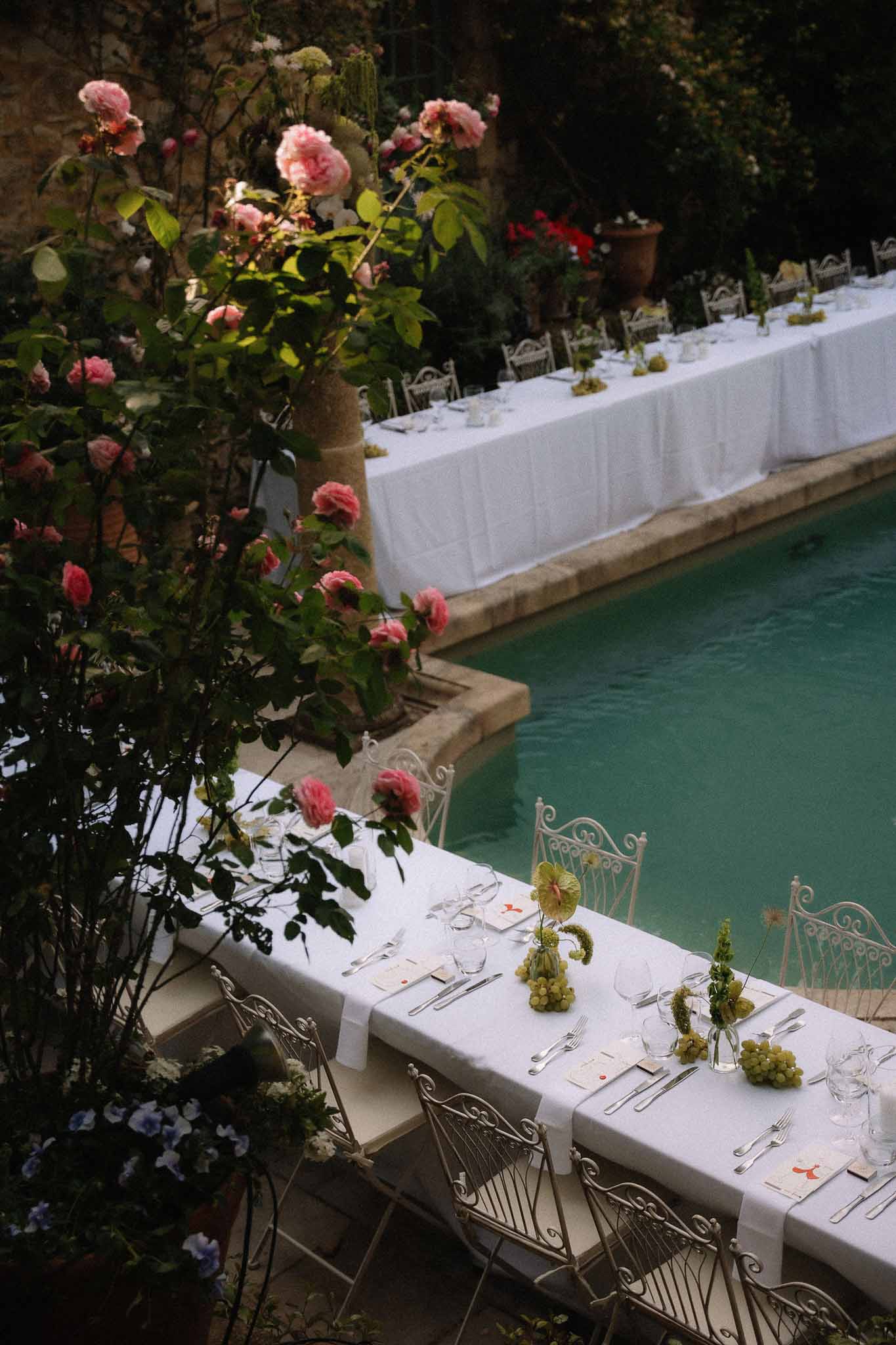 Table centrepiece at poolside reception at Chateau St Victor Lacoste
