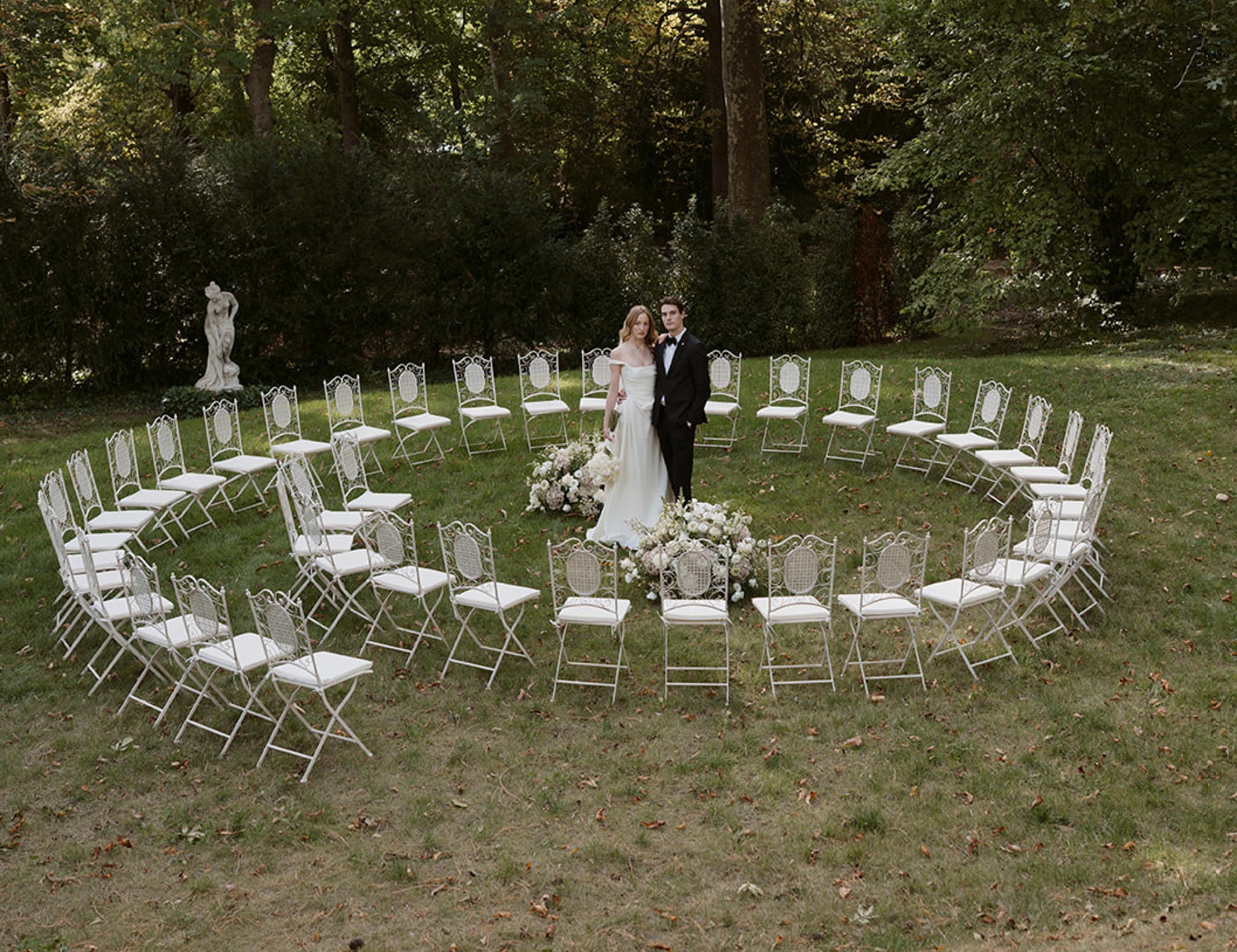A Spiral Ceremony and Rouvell Gown at Chateau du Prieure d'Evecquemont