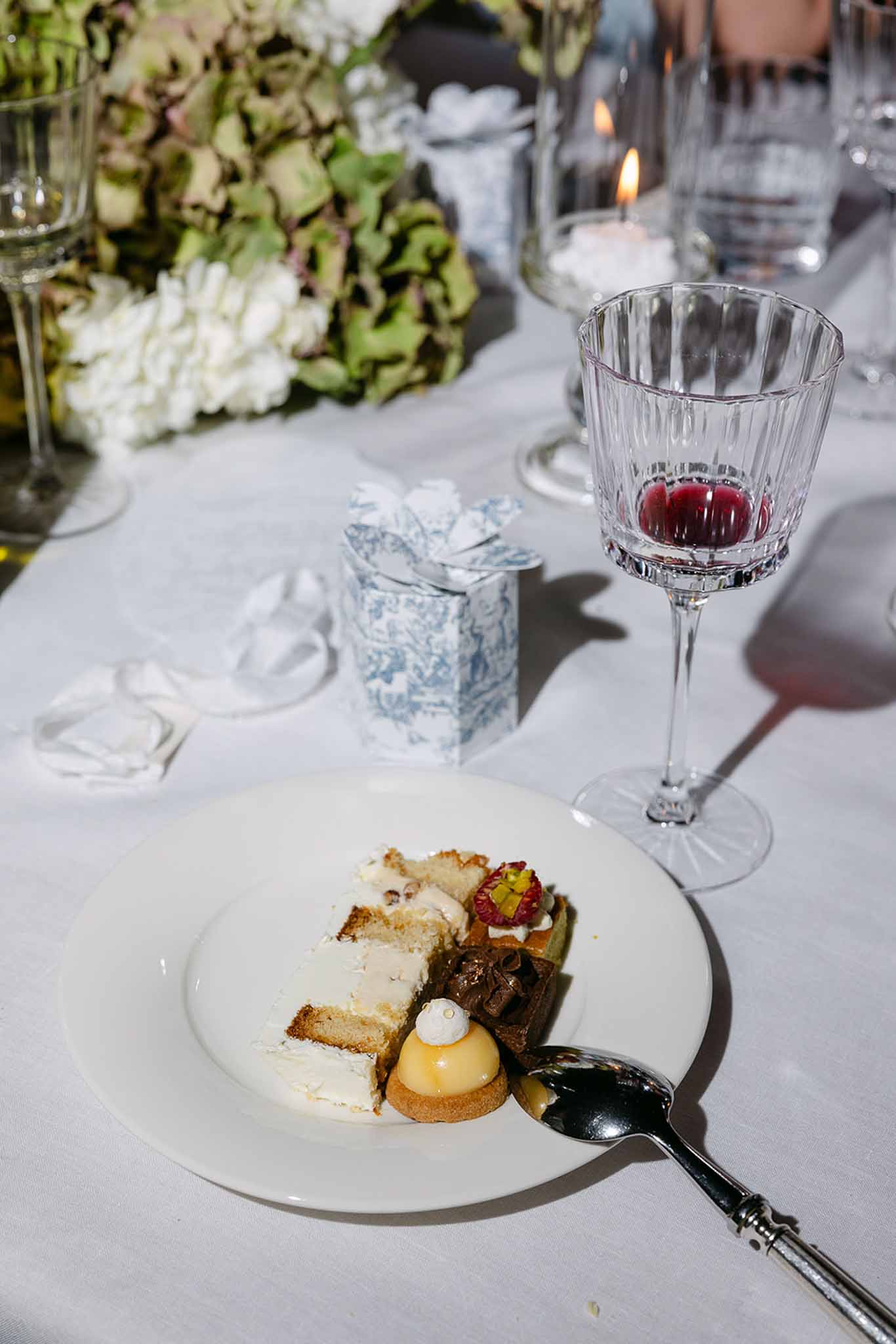 Wedding reception table setting with hydrangeas