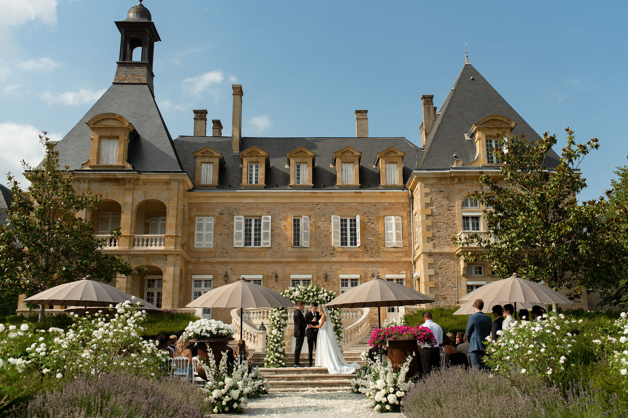 Citrus Accents and a Sailcloth Tent at Domaine d'Essendieras, Dordogne