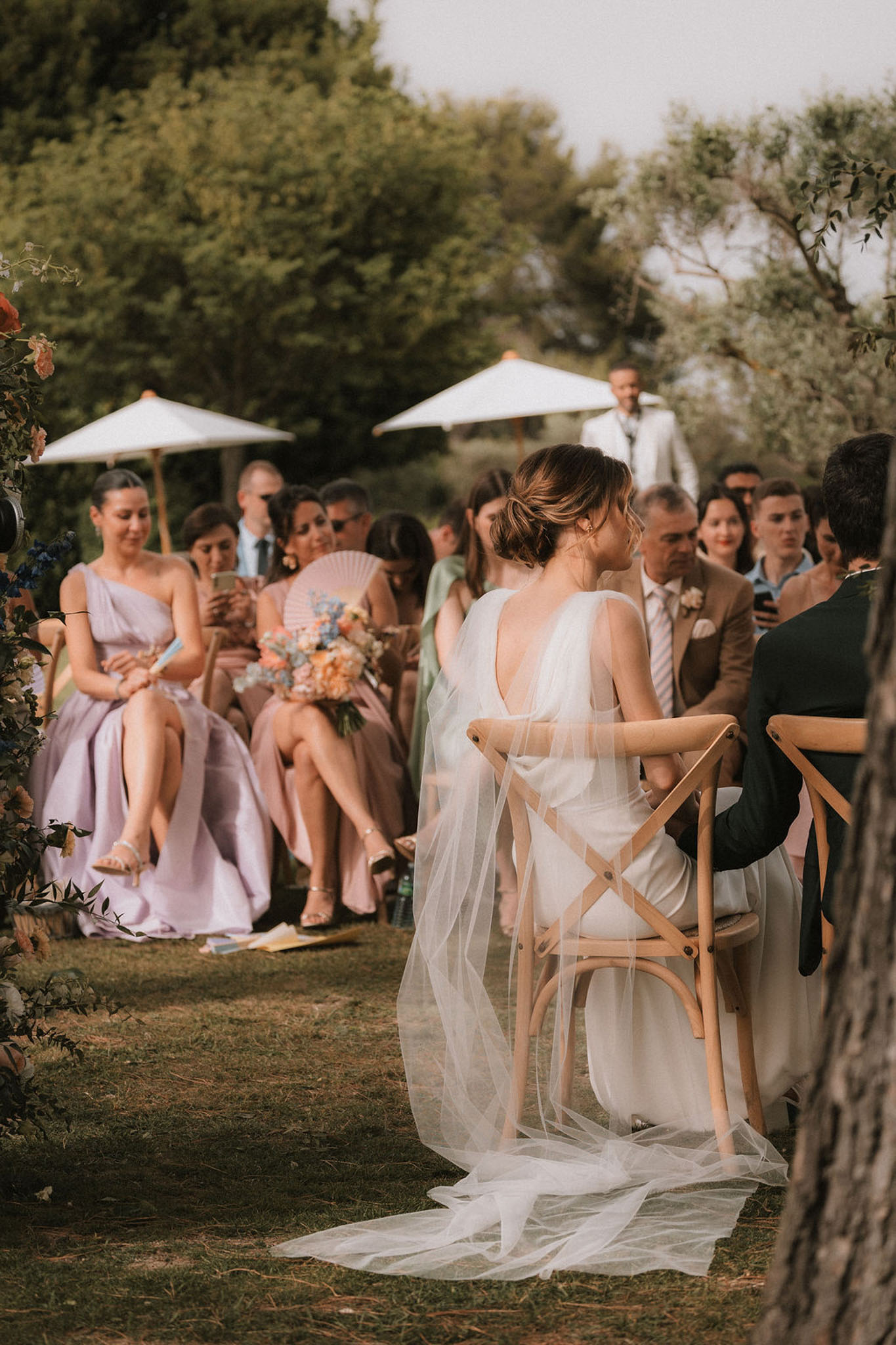 raw studio paris wedding photographers france paris provence 49