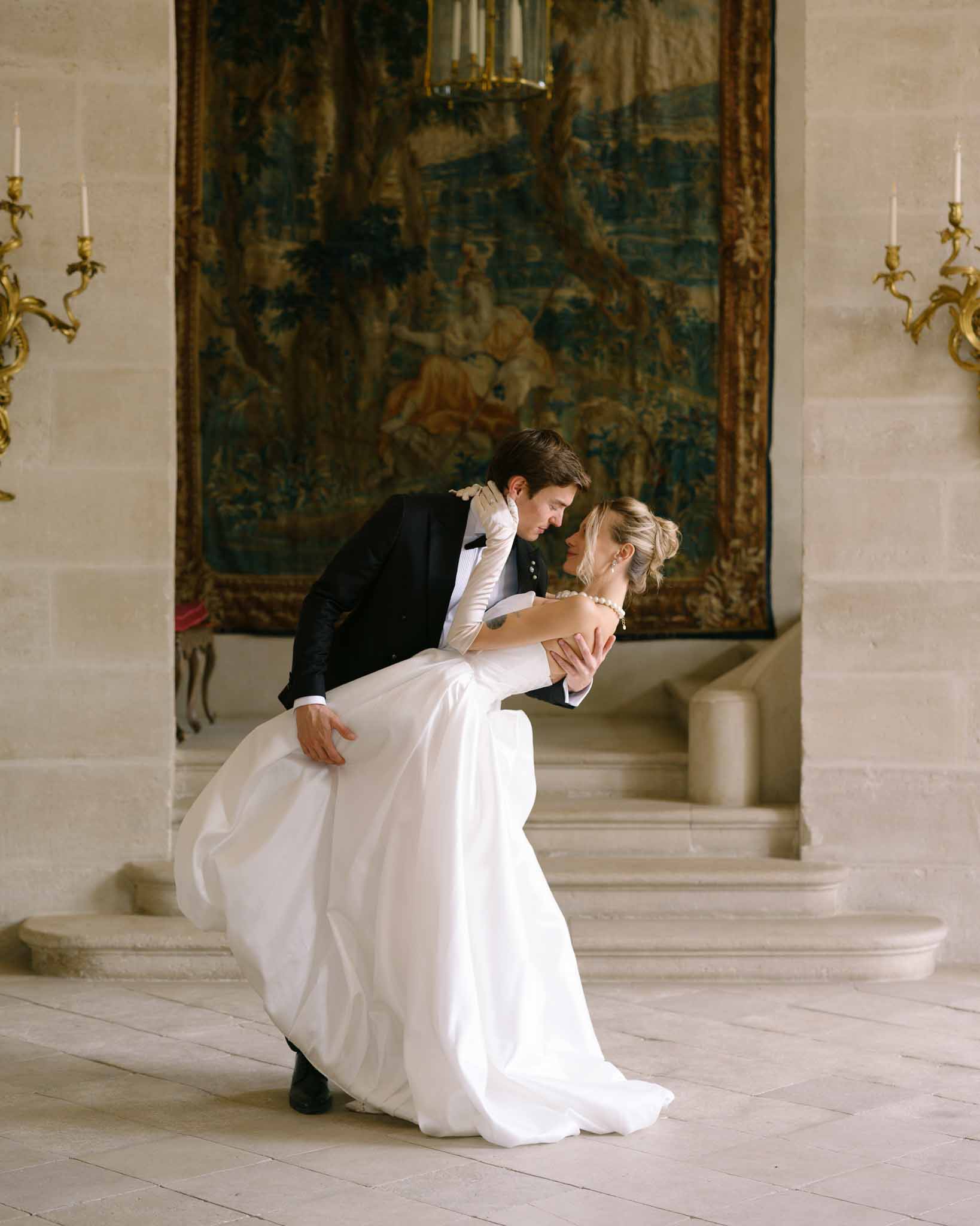 Classic-Modern Romance Editorial at Château de Villette