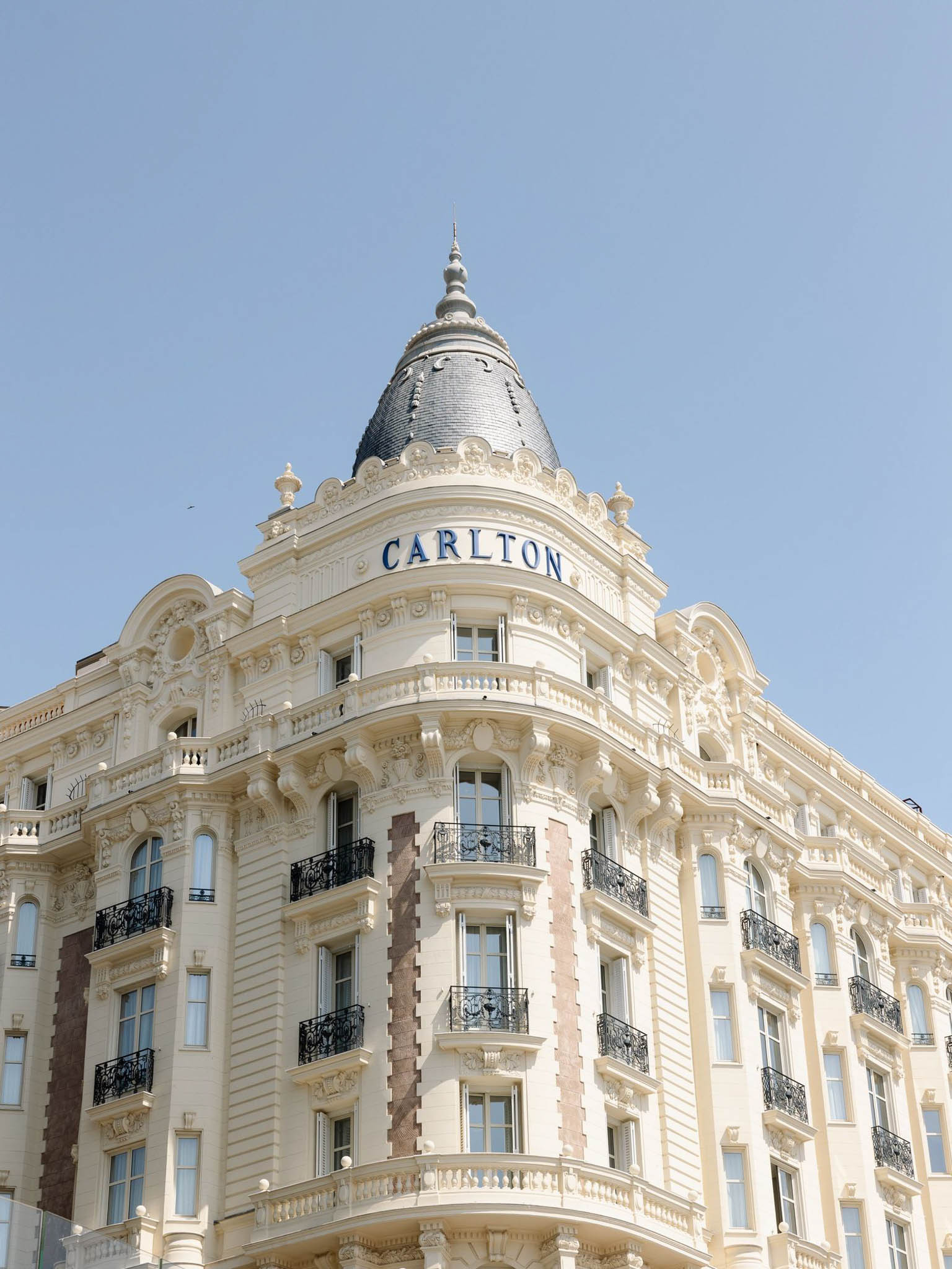 Amour Etc. portfolio 26